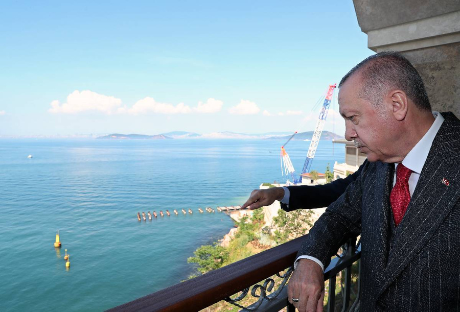 Турция жаждет получить выход к Каспию, который она обосновывает историческими интересами в регионе. Фото © Getty Images / Turkish Presidency / Kayhan Ozer / Handout / Anadolu Agency