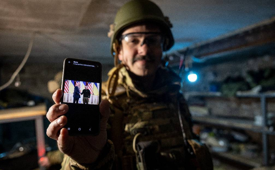 У нынешней американской администрации нет другого выхода, кроме как продолжать военный конфликт на Украине, и поведение Зеленского здесь ничего не изменит. Фото © Getty Images / John Moore