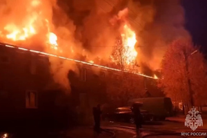 В Ноябрьске взрослый и двое детей погибли при пожаре в жилом доме
