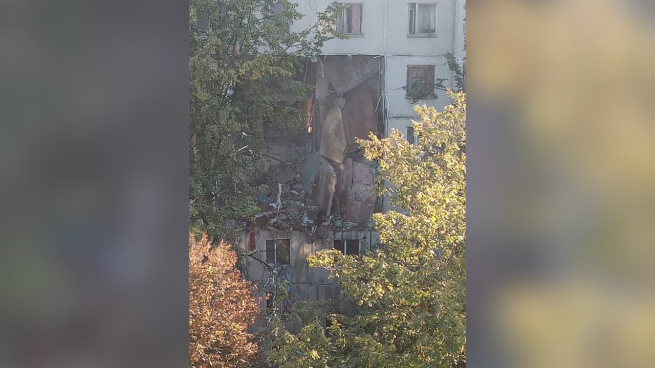 Предварительно, два человека погибли при взрыве газа в многоэтажке в Балашихе
