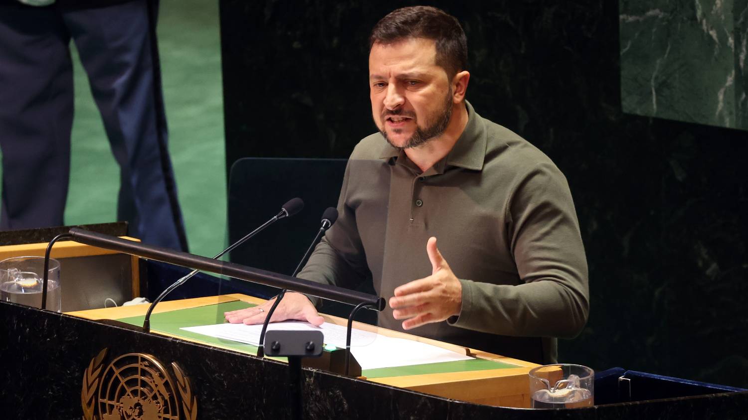 Фиаско Зеленского: Как Азербайджан перебил повестку Украины и зачем Штаты посадили в лужу Киев
