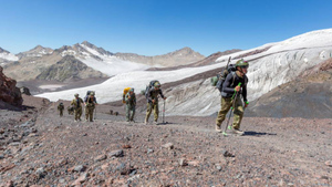 Группа альпинистов попала под камнепад в горах Северной Осетии