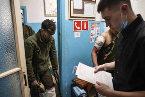 Украинские пленные в ДНР встретились с родственниками