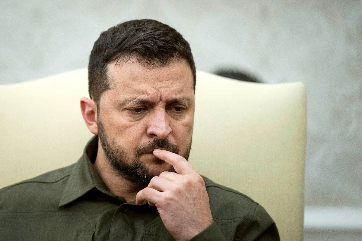 На Украине сочли полным провалом поездку Зеленского на Запад