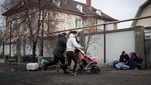 Детей в школах и детсадах срочно спрятали в бомбоубежища из-за серии взрывов в Краснодоне