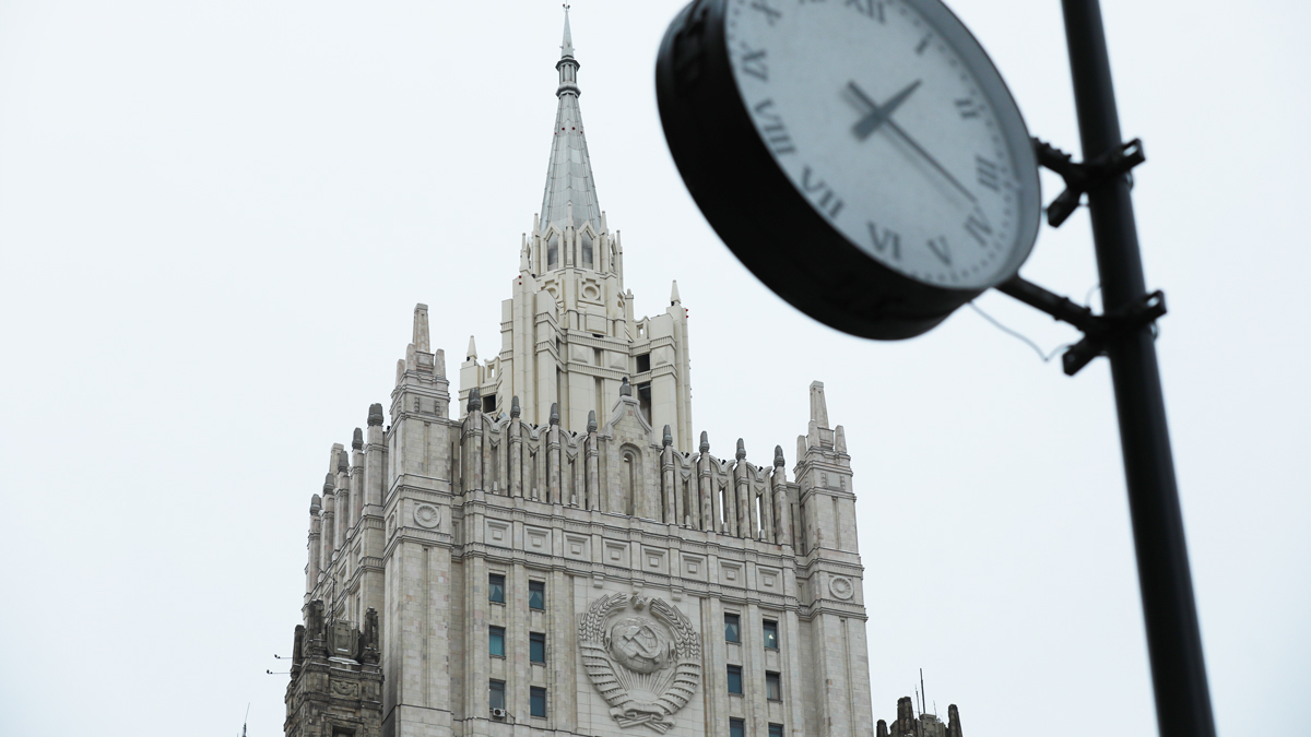 В МИД России начали расследование участия Великобритании в ситуации с постановкой в Буче