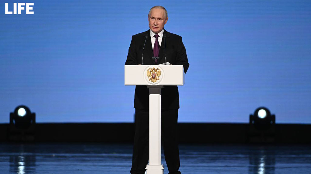Ярчайшая звезда: Путин тепло вспомнил о встречах с Расулом Гамзатовым