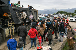 В Армении заявили о прибытии в страну более 65 тысяч переселенцев из Карабаха