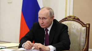 Путин дал поручения по подготовке выставки архивных документов времён ВОВ
