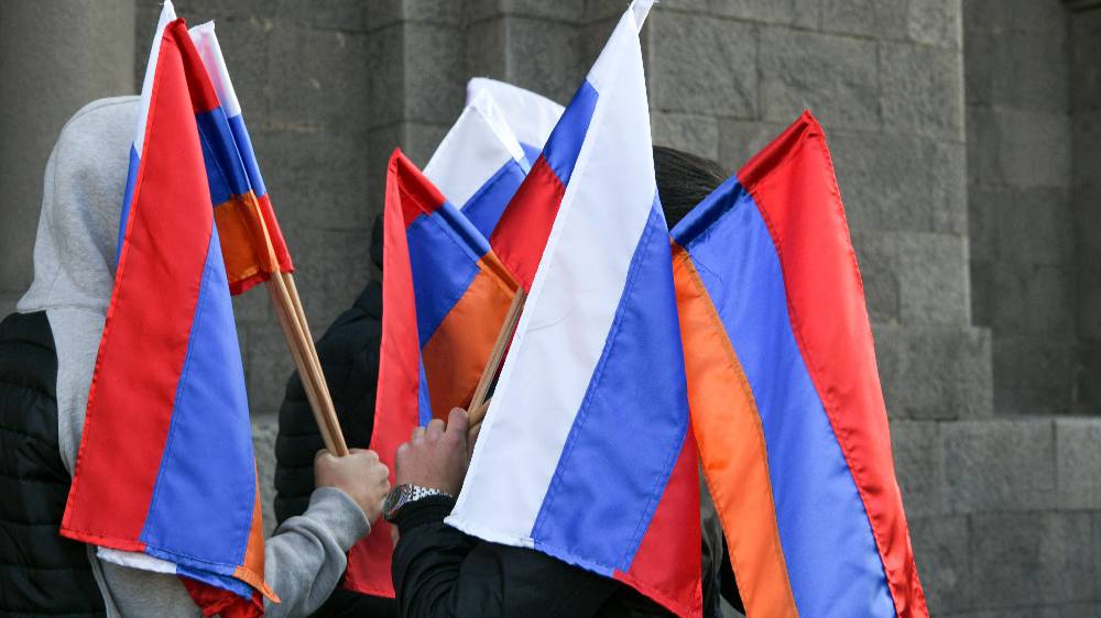 В Армении допустили отключение всех российских телеканалов