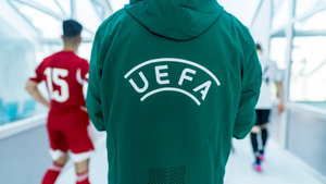 УЕФА пытается подавить бойкоты матчей со сборной России