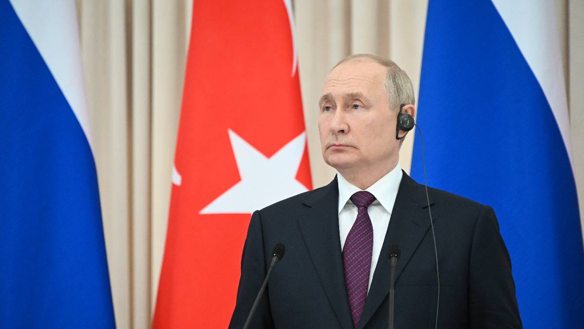 Путин: Российский ТЭК чувствует себя уверенно, несмотря на незаконные санкции