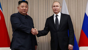 Россия будет развивать отношения с КНДР без оглядки на мнение других стран, заявили в Кремле