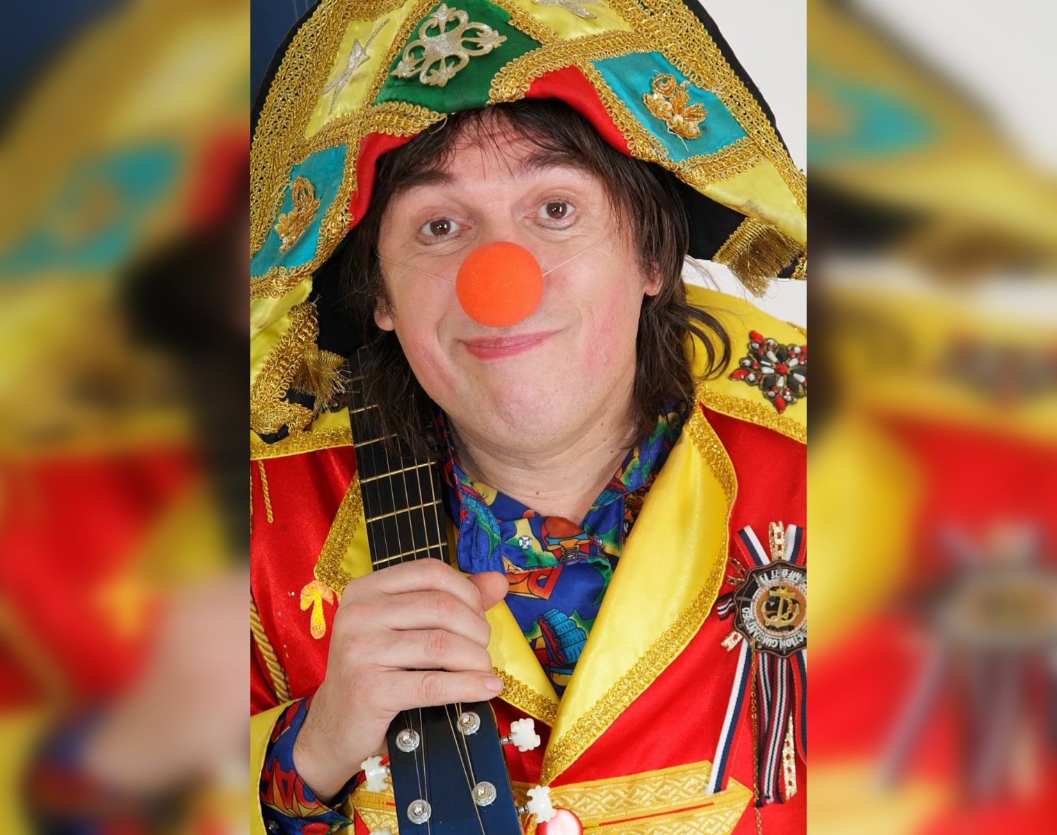 Лжеследователи развели детского клоуна на 4 млн рублей фейковым судом
