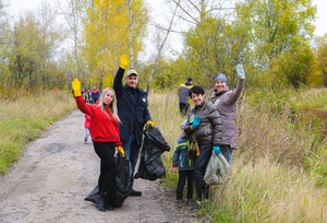 С 2011 года организаторами было проведено более 300 экологических акций. Фото © "Центр социальных программ"