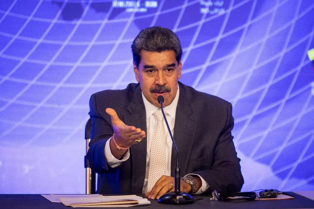 Мадуро назвал отказ Аргентины от вступления в БРИКС глупостью