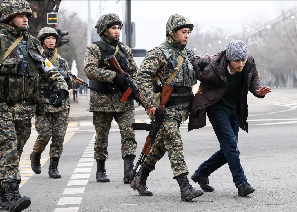 В Казахстане за массовые погромы в январе 2022 года осуждены 1396 человек