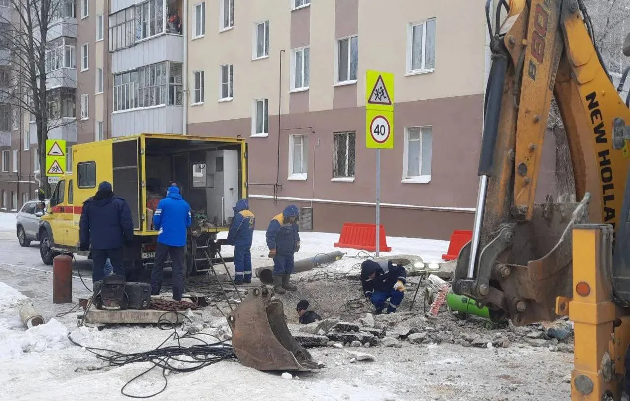В Липецке возобновили подачу тепла в дома после коммунальной аварии