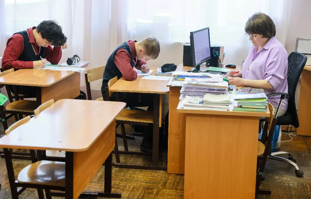 Политолог объяснил, почему образование является ключевым приоритетом для властей России