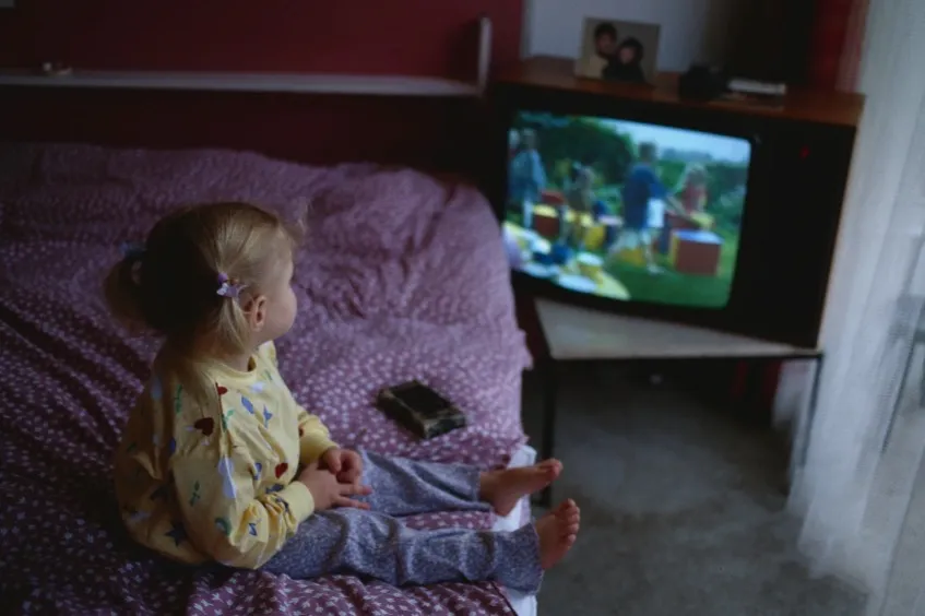 Телевизор насмерть раздавил двухлетнюю малышку в Красноярском крае