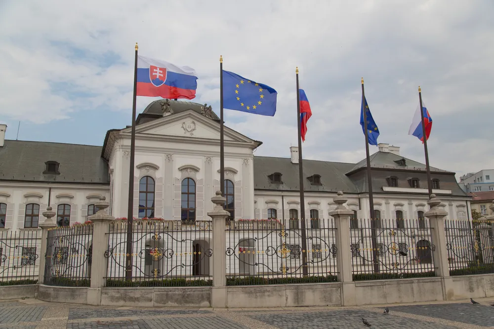 Словакия отменила запрет на сотрудничество с Россией в сфере культуры