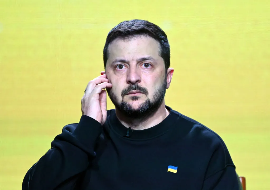"Остаётся дождаться команды "фас": Экс-депутат Рады назвал два сценария свержения Зеленского
