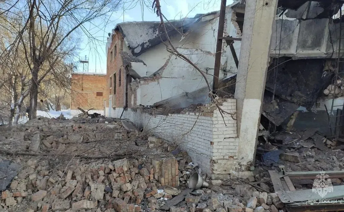 Один человек погиб после взрыва и обрушения насосной станции в Новотроицке