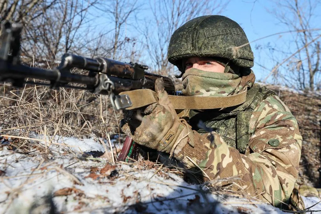 Российские военные улучшили положение по переднему краю на Купянском направлении