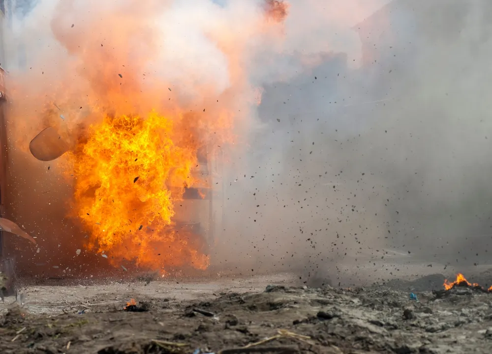В украинском Запорожье третий раз за день звучат взрывы
