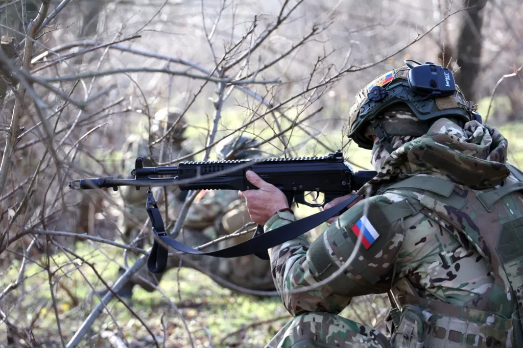 Снайпер ВС РФ Леший рассказал, как блокируется пехота ВСУ под Артёмовском
