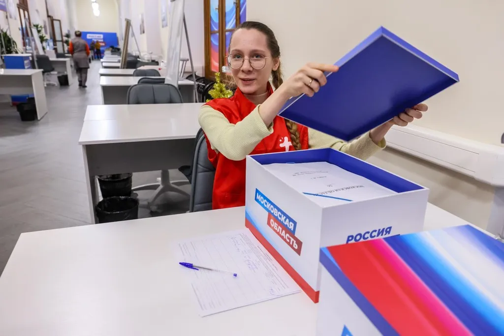В избирательный штаб Путина поступили подписи ещё из 25 регионов, включая новые