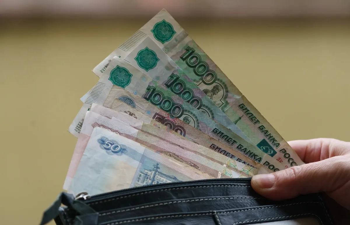 Банки будут возвращать россиянам похищенные мошенниками деньги по новой схеме