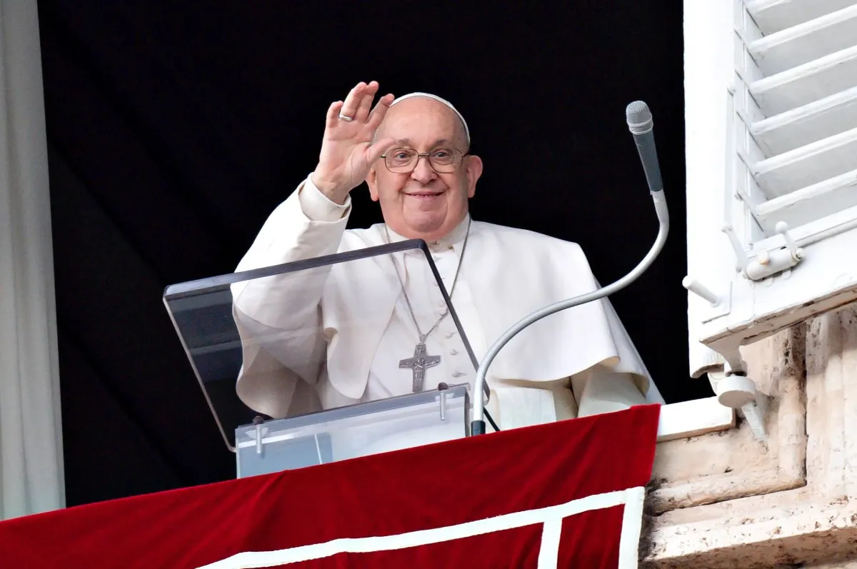 Папа римский поздравил православных с Рождеством