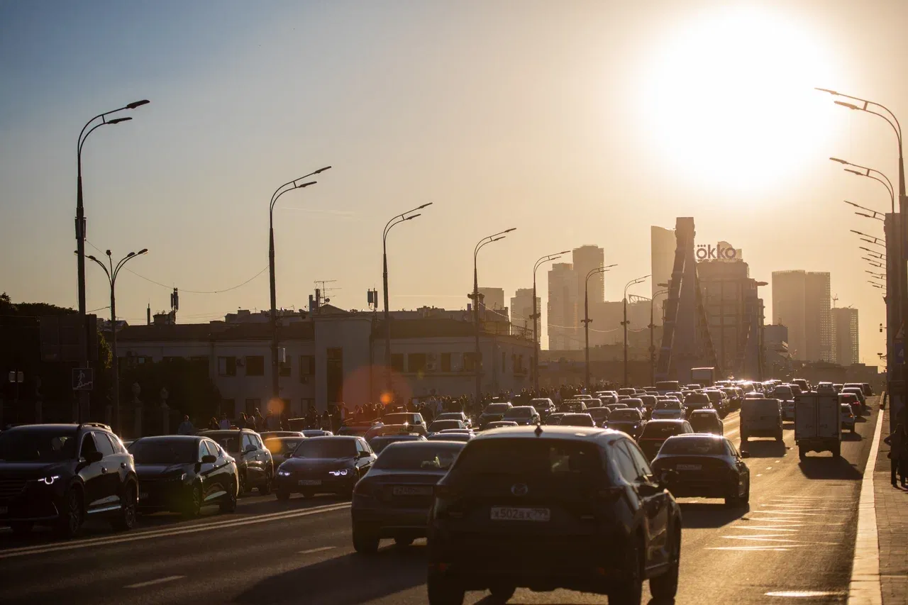 На западе Москвы в воскресенье перекроют движение