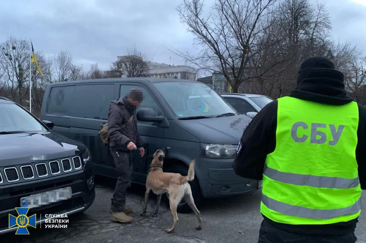 СБУ проводит контрразведывательные рейды в правительственном квартале Киева