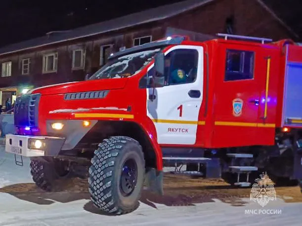 Пять человек погибли при возгорании в изоляторе с военнослужащими в Якутии
