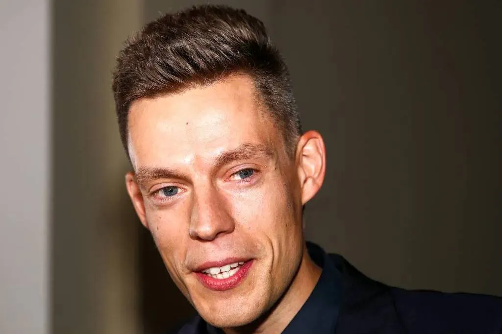Суд оштрафовал Дудя* на 45 тысяч рублей за отсутствие маркировки иноагента