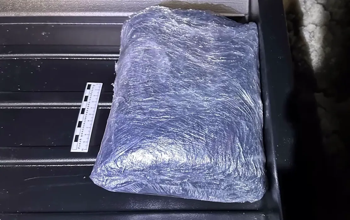Полицейские изъяли из багажника жителя Мурманской области 2 кг метилэфедрона