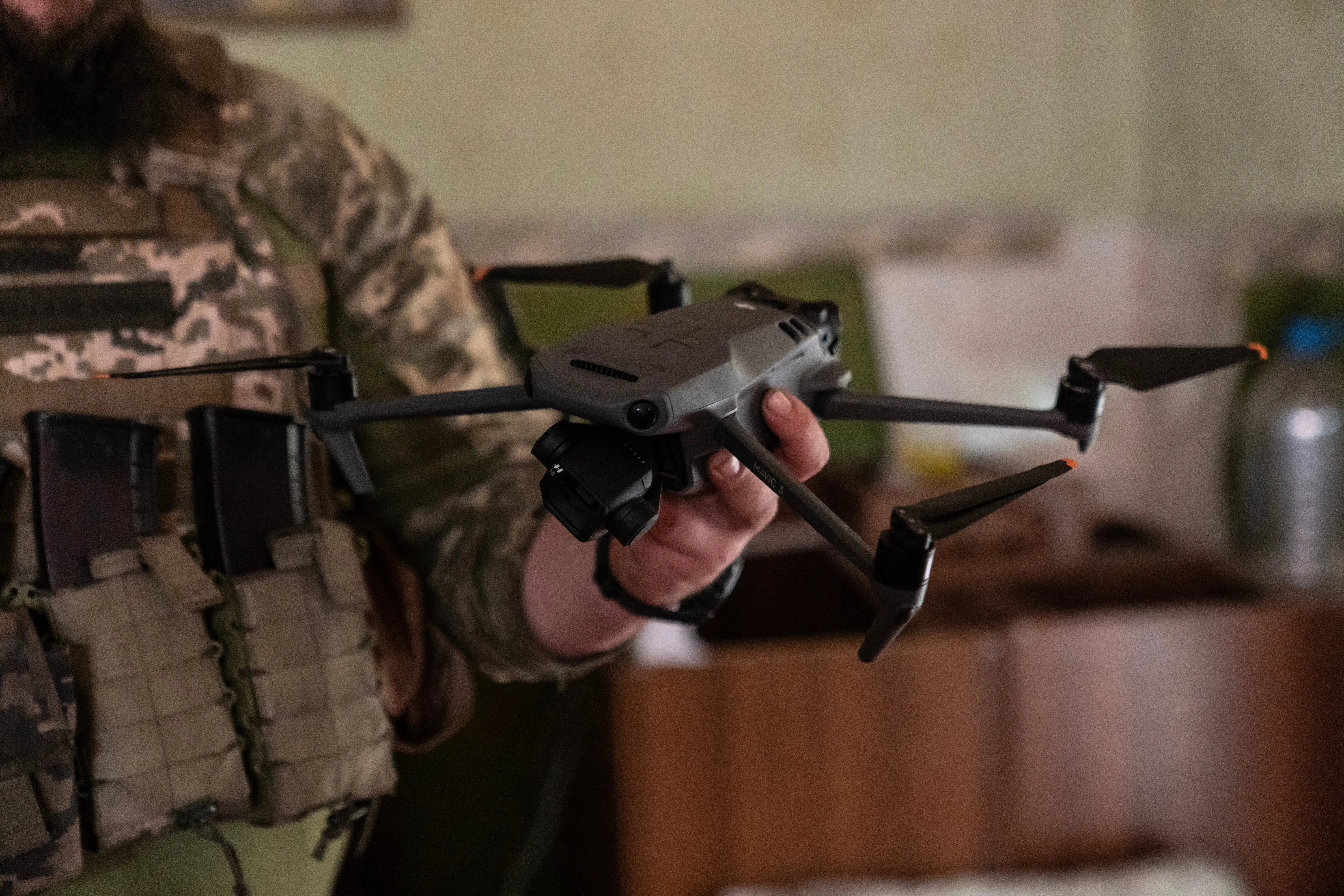 Нацбанк Украины запретил ломбардам принимать тепловизоры и дроны