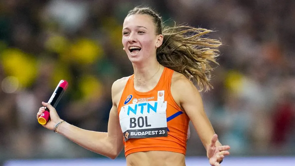 Легкоатлетка Бол обновила свой же мировой рекорд в беге на дистанцию 400 метров