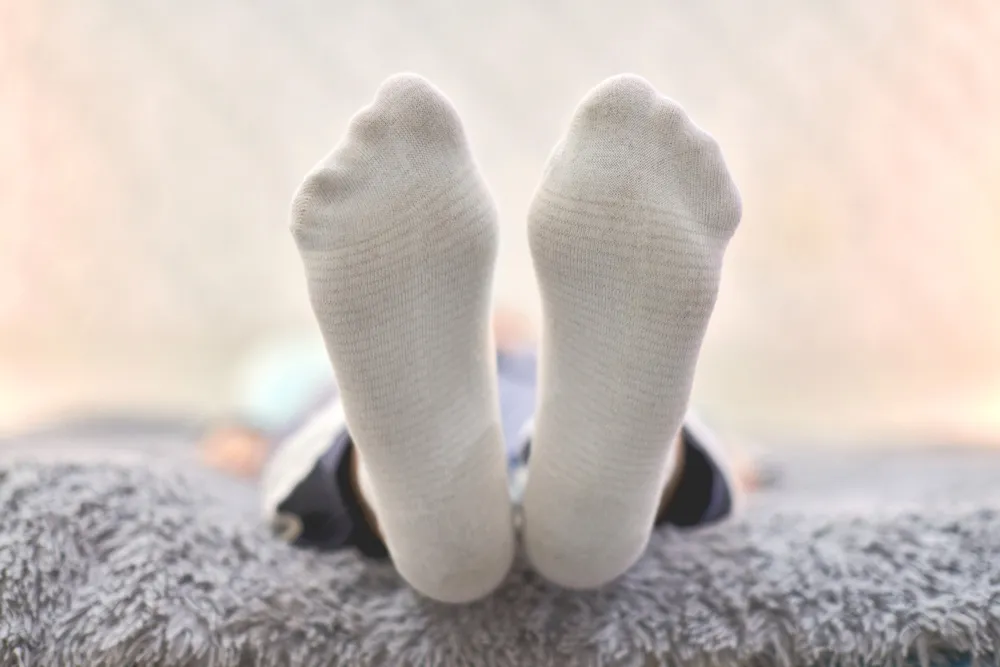 Сохранить белизну надолго: Эксперт дала советы по уходу за носками