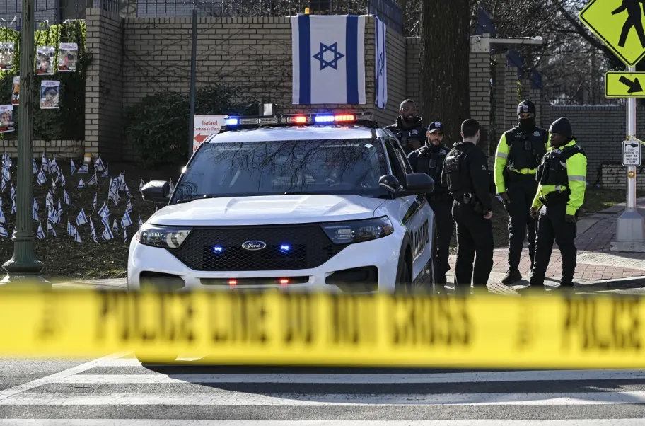 Умер военный, устроивший попытку суицида у Посольства Израиля в Вашингтоне