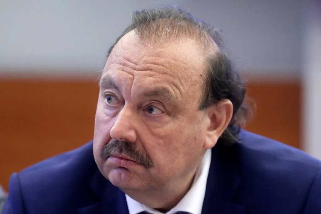 Экс-депутат Госдумы Гудков* попал в список экстремистов и террористов