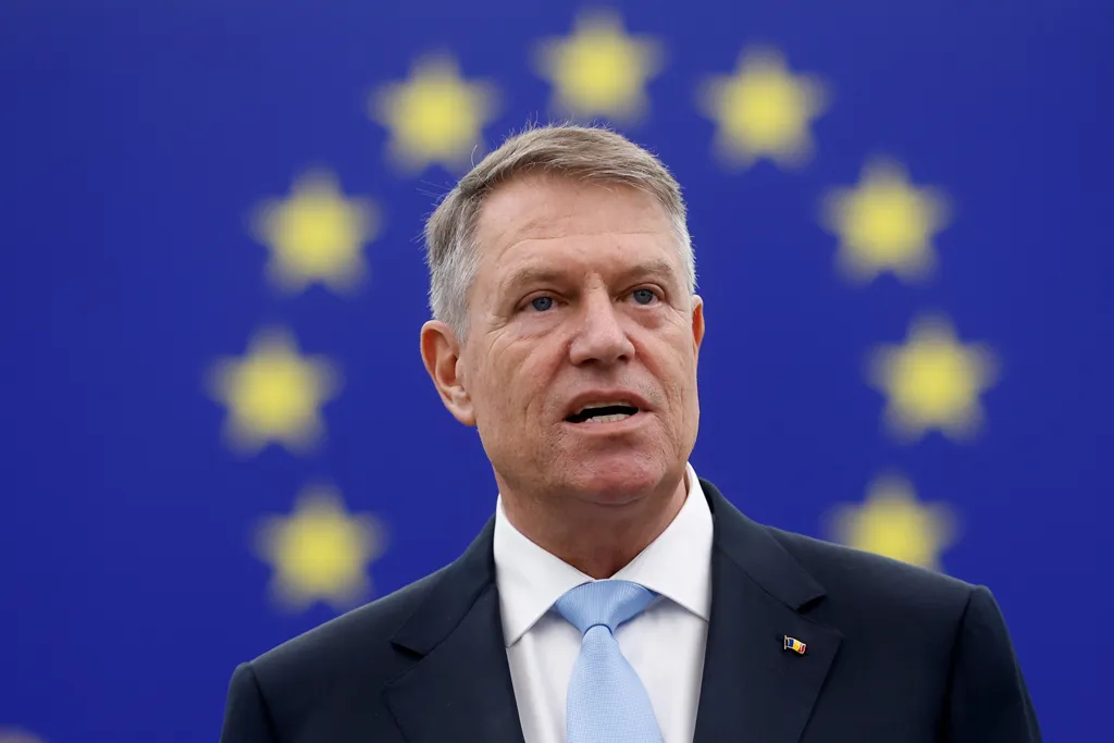 Президент Румынии поборется за пост генсека НАТО