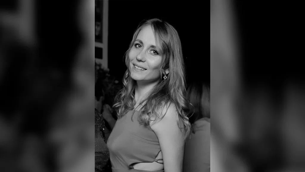 Журналистка стала жертвой жуткого ДТП с фурами и микроавтобусом под Омском