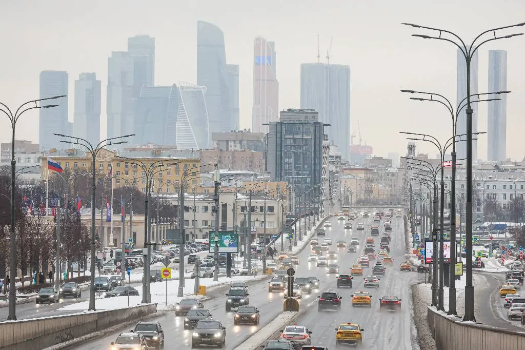 Погода в Москве запаздывает на неделю, рассказал синоптик