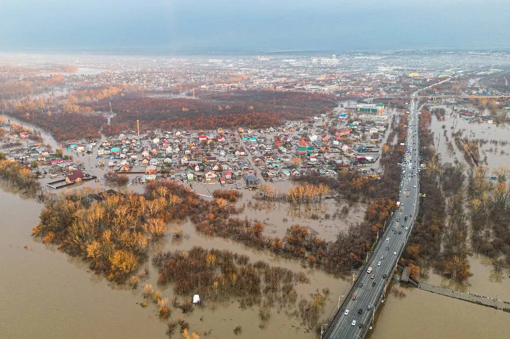 Губернатор Оренбуржья назвал сумму ущерба от паводков на совещании с Путиным