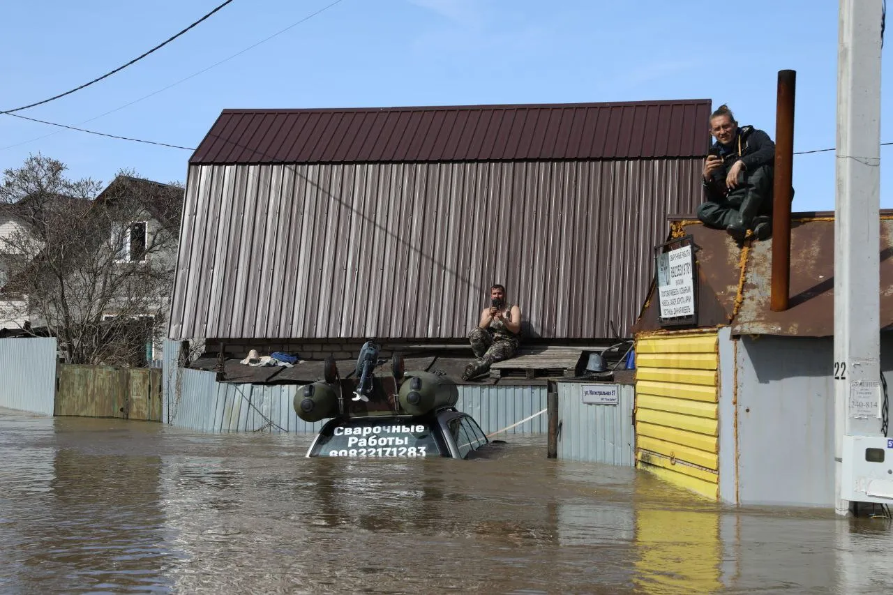 В Оренбургской области с подтопленных территорий эвакуировано 13,2 тыс. человек
