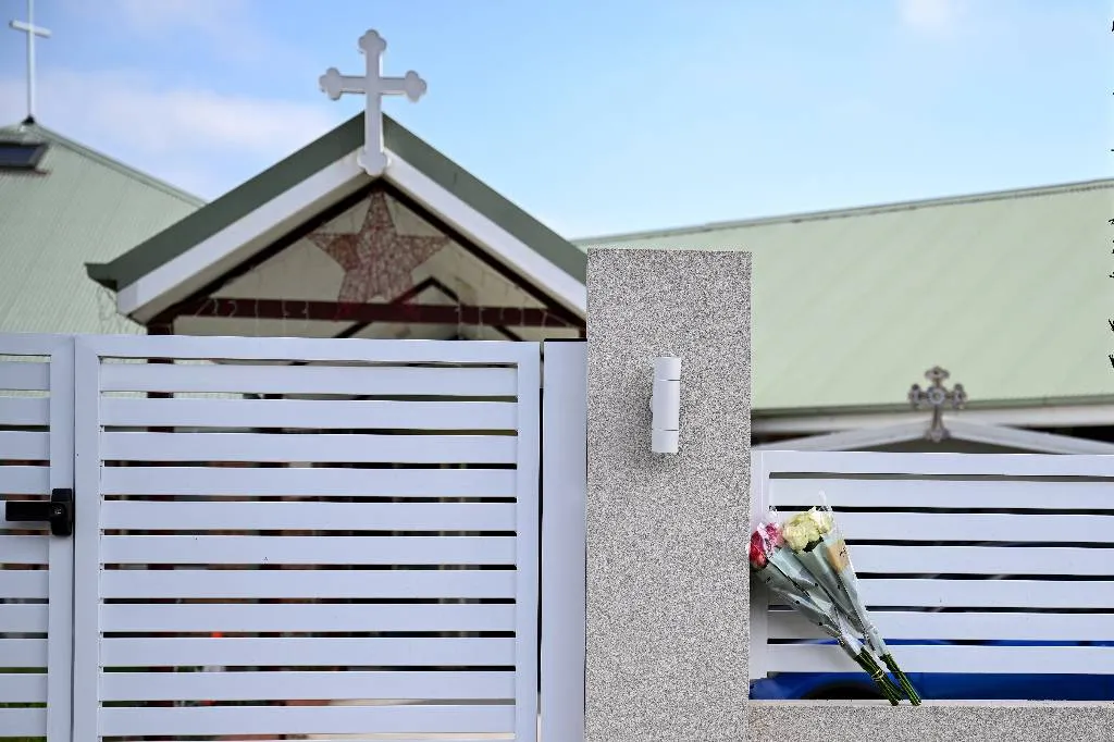 Нападение с ножом на священника в Сиднее совершил 16-летний подросток