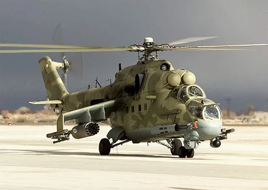 Вертолёт Ми-24 Минобороны Абхазии совершил аварийную посадку и загорелся